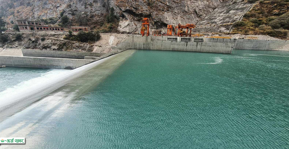 चिसो अत्यधिक बढेसँगै विद्युत् उत्पादनमा भारी कटौती