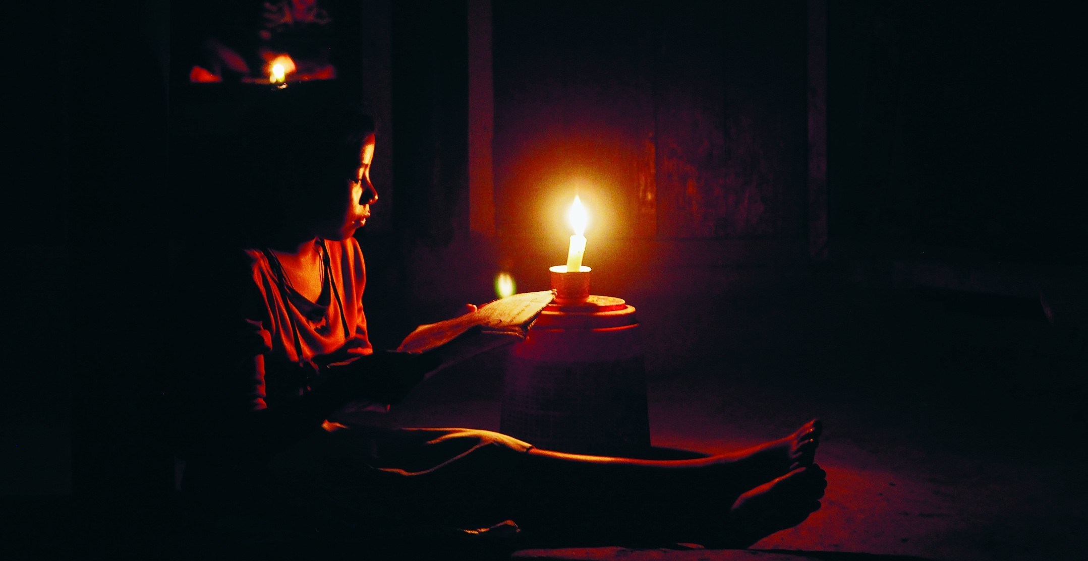 बाढीपहिरोले काभ्रेका अधिकांश क्षेत्रको विद्युत् सेवा प्रभावित, आजदेखि  पूर्ण सुचारु हुने तयारी